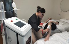 opt脫毛儀器價格設(shè)備多少錢一臺？opt激光脫毛儀器的機器價格多少