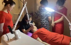 皮秒激光儀器多少錢一臺？皮秒激光設(shè)備價(jià)格_皮秒激光設(shè)備